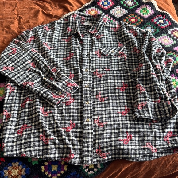 BDG Black and White Plaid Shirt with Red & pink bow Accents 🎀 - Picture 1 of 3